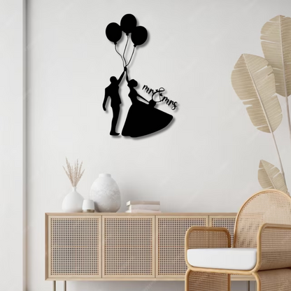 لوحة فنية جدارية معدنية بعنوان "متزوجون حديثًا"