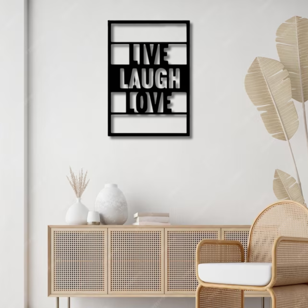 عش اضحك احب