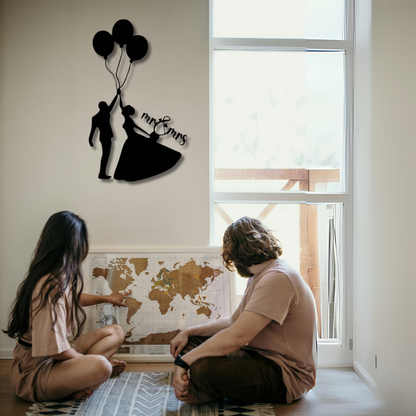 لوحة فنية جدارية معدنية بعنوان "متزوجون حديثًا"