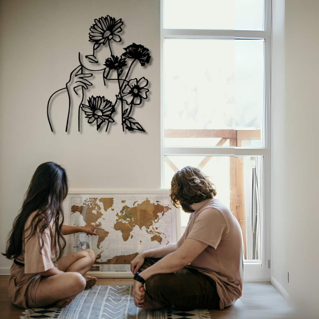 وجه المرأة والزهرة