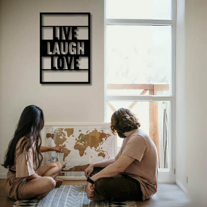 عش اضحك احب