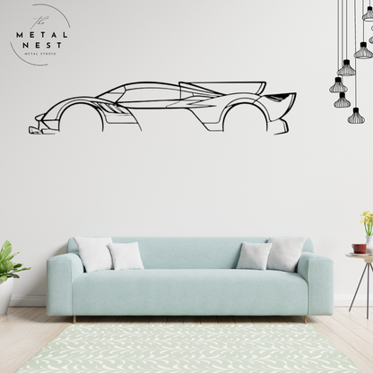 استون مارتن فالكيري AMR PRO